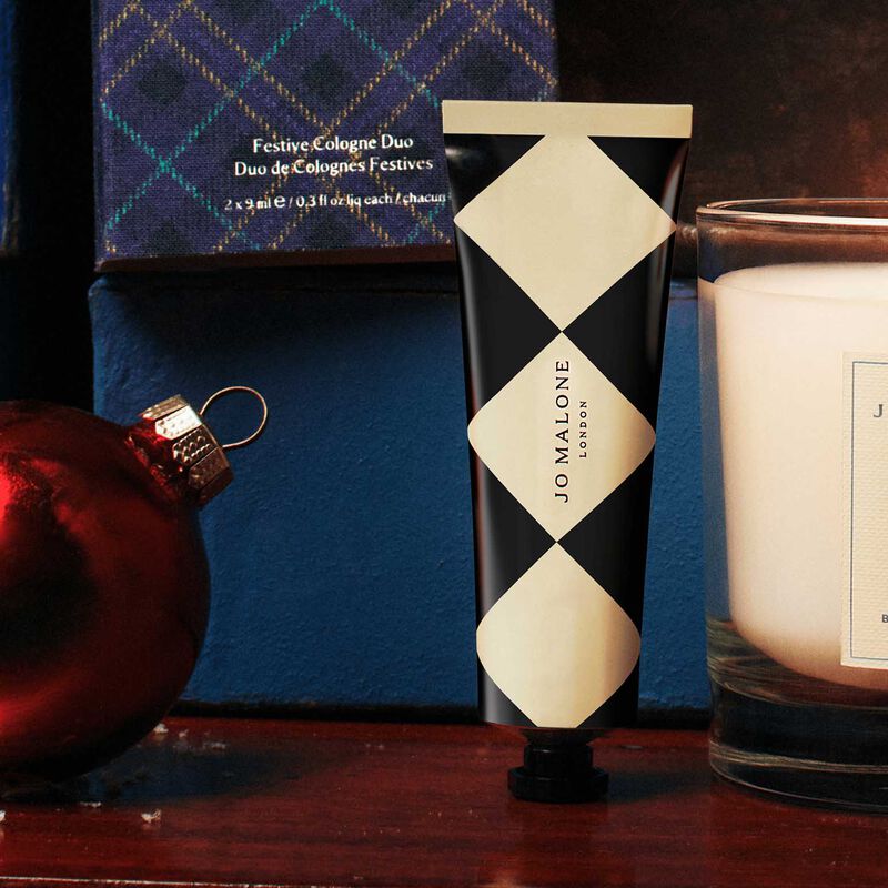Jo Malone London Orange Bitters Hand Cream 30ml image number 1