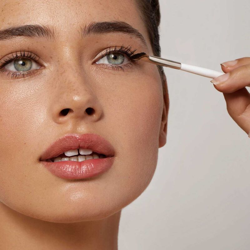 Aleph Beauty Mascara Fan Brush image number 2
