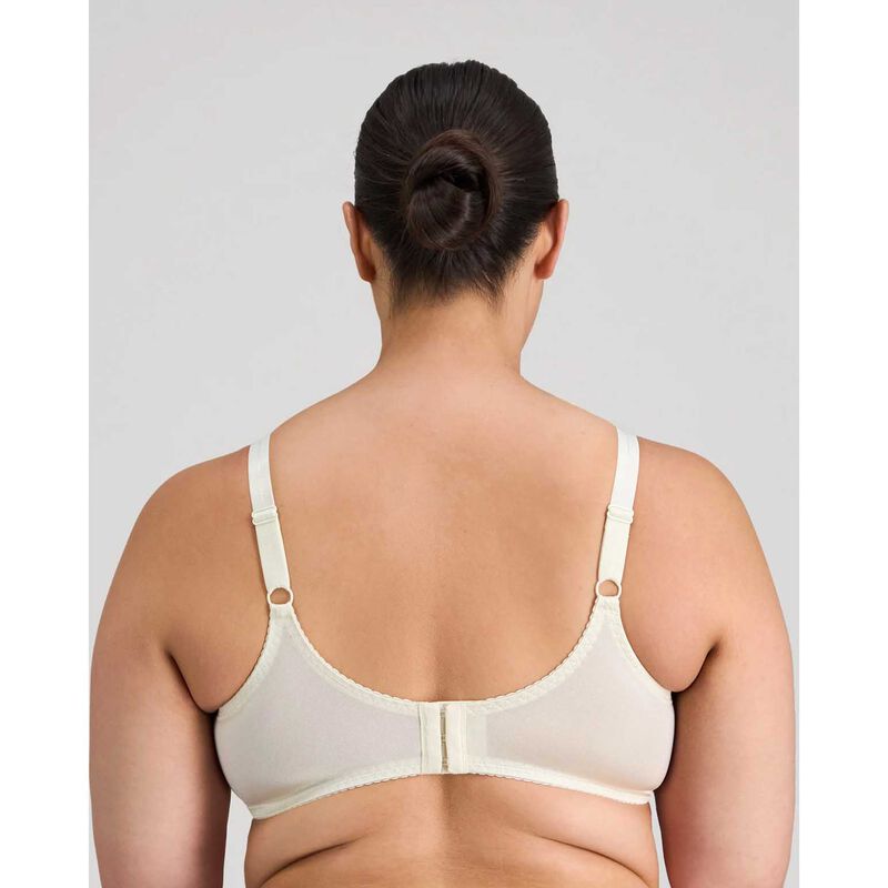 Fayreform Classic Underwire Bra image number 5