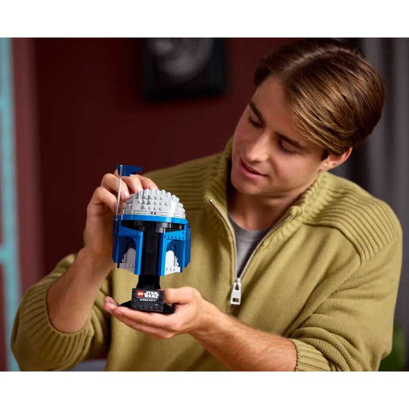 LEGO Star Wars™ Jango Fett™ Helmet image number 3