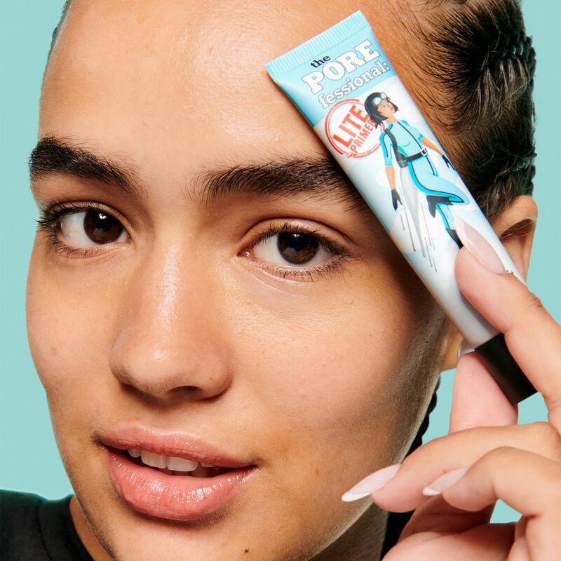 benefit The POREfessional Lite Primer image number 3