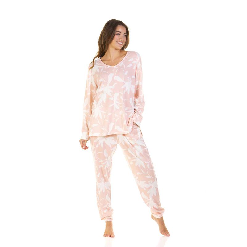 La Marquise Floral Deluxe Long Sleeve V-Neck Pyjama image number 2