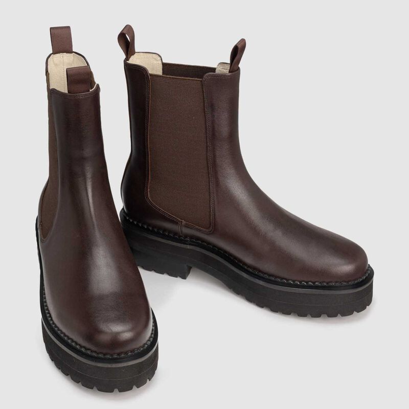 Chaos & Harmony Kings Boot image number 1
