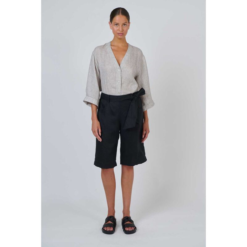 Naturals By O & J Black Linen Shorts image number 3
