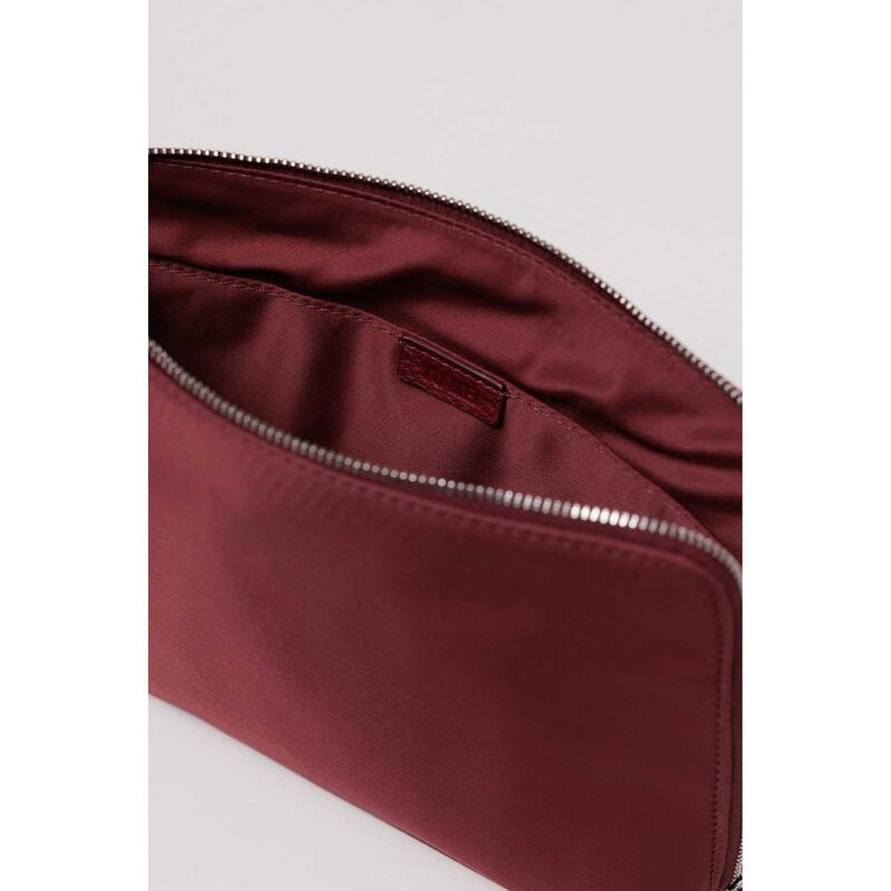 UTILITY by Yu Mei Pouch image number 2