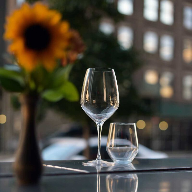 Luigi Bormioli Atelier Riesling White Glasses 440ml Box Of 6 image number 1