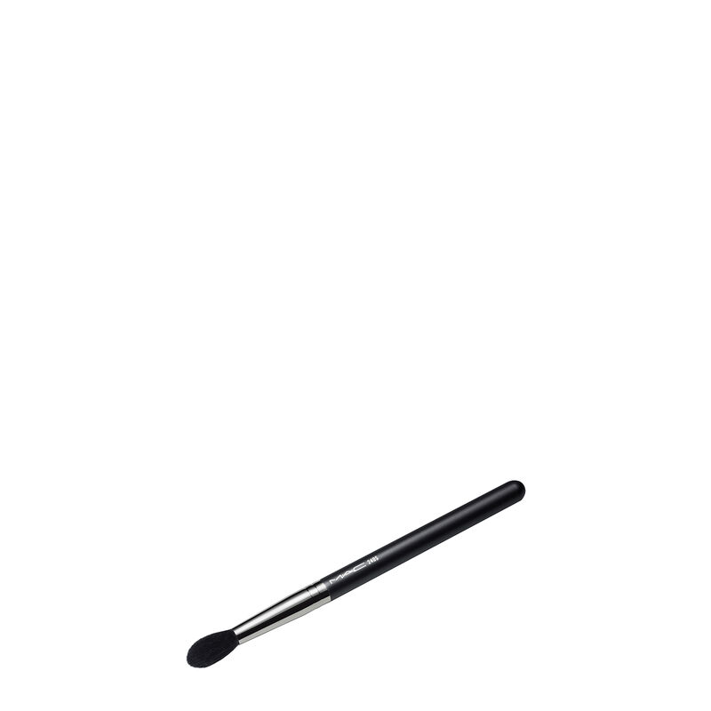 MAC 240S Large Tapered Blending Brush image number 1