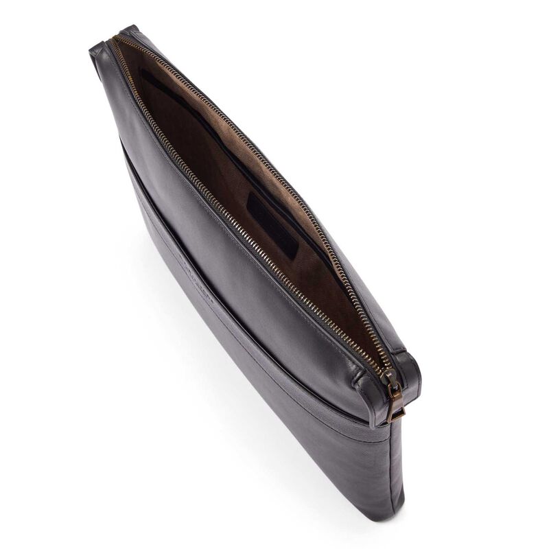 R.M. Williams Farrier Tech Folio image number 2