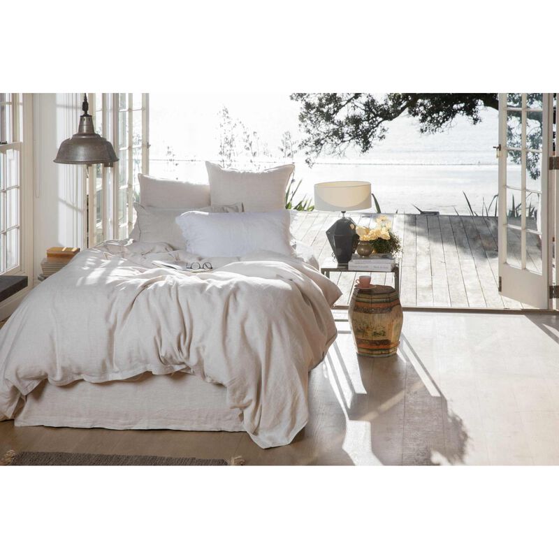 Wallace Cotton Loft Duvet Cover image number 1