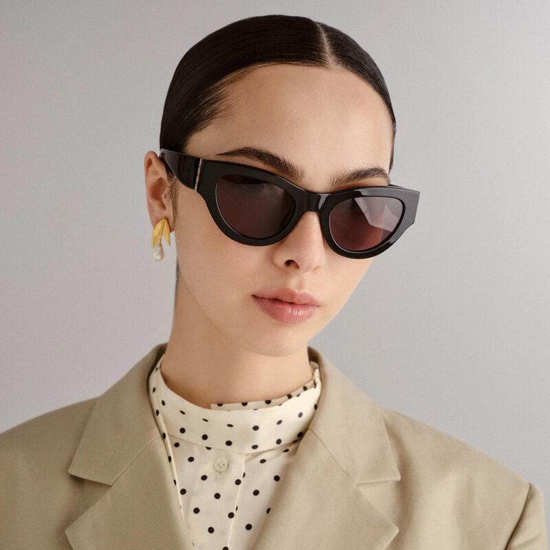 Oroton Penelope Black Sunglasses image number 2