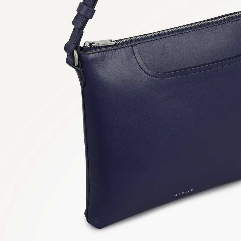 Radley Pockets Small Ziptop Ns Crossbody Bag image number 2