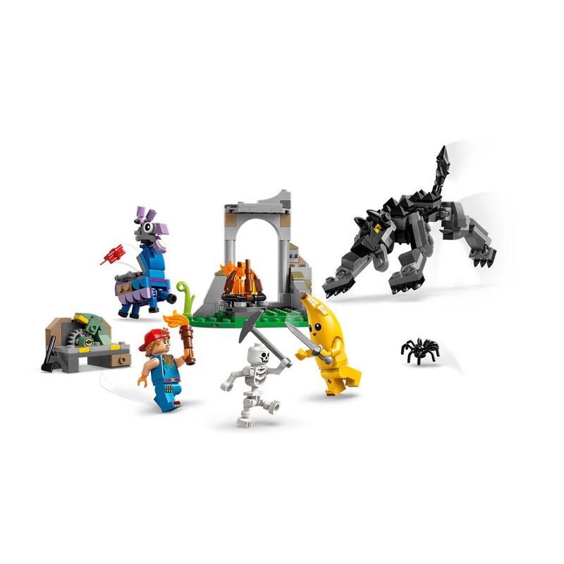 LEGO Fortnite® Peely & Sparkplug's Camp image number 1