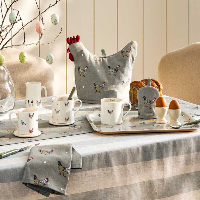 Sophie Allport Egg Cosy - Chicken image number 1
