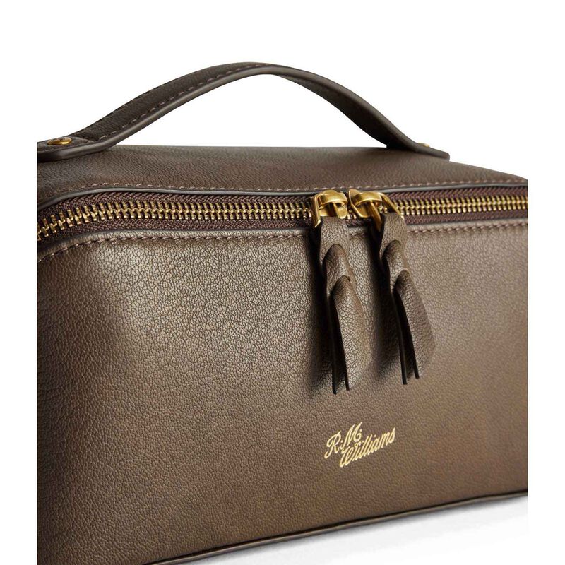 R.M. Williams Lorne Vanity Case image number 1