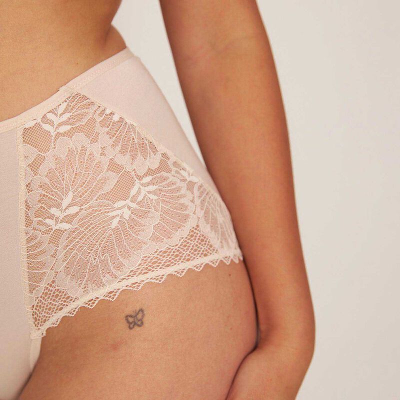 OHEN The Highrise Brief image number 10