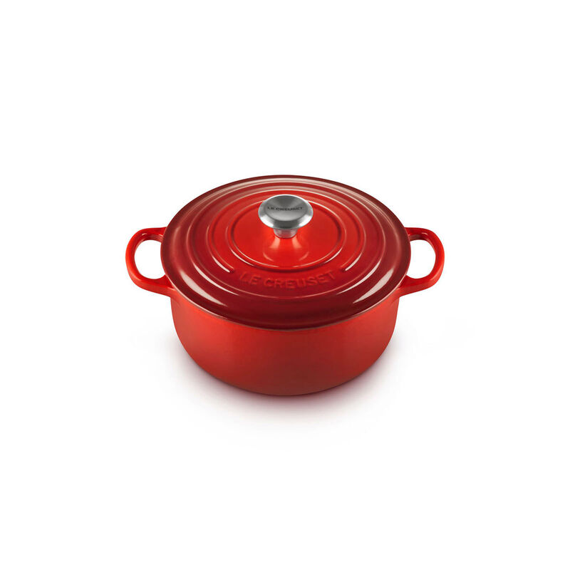 Le Creuset Signature Cast Iron Round Casserole 20cm image number 11