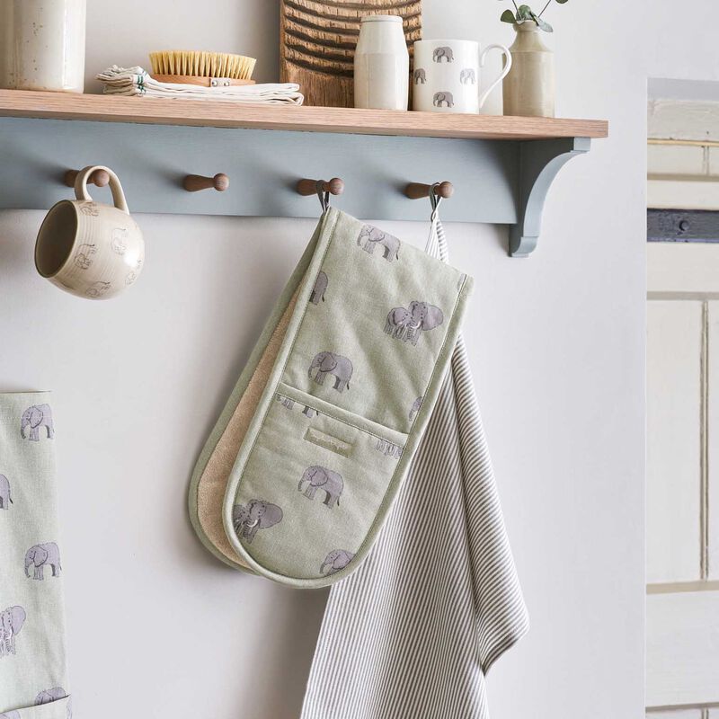 Sophie Allport Double Oven Glove Elephant 2025 image number 2