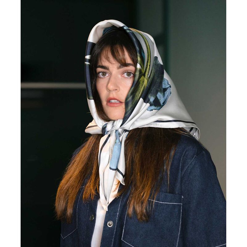 Artifact Eos Bloom Sqaure Silk Scarf image number 2
