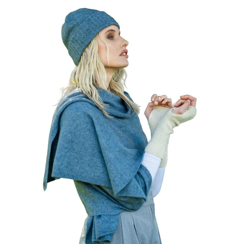 Koru Moss Stitch Wrap image number 0