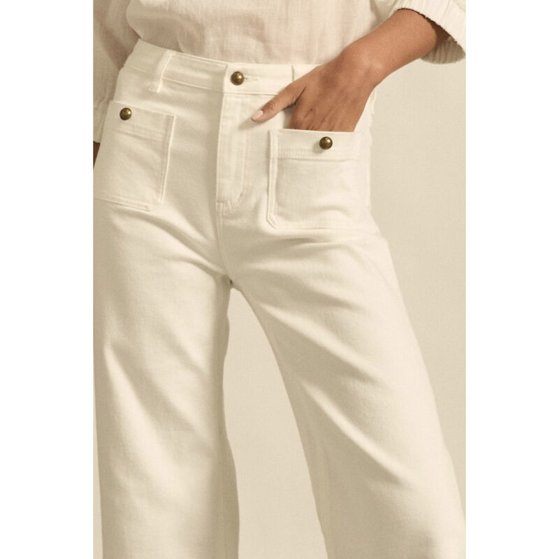 Zoe Kratzmann Serene Jean image number 2