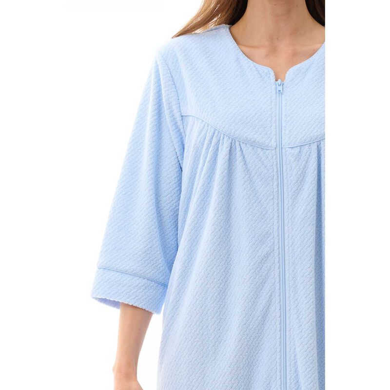 Givoni Jacquard Zip Up Short Gown image number 2