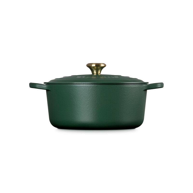 Le Creuset Signature Cast Iron Round Casserole 28cm image number 22