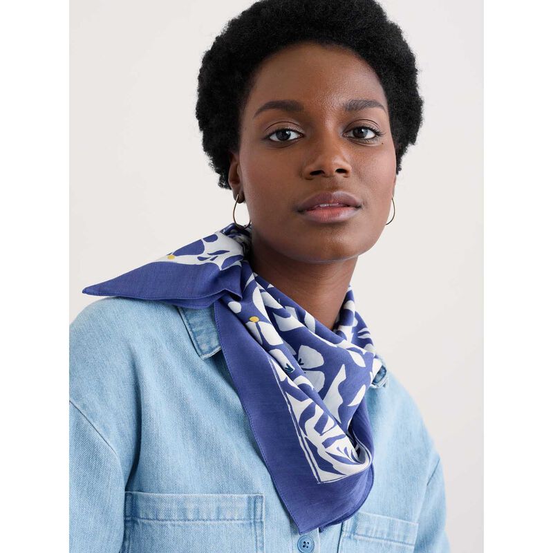 Seasalt Cornwall May Garland Square Collaged Border Bright Marine image number 1