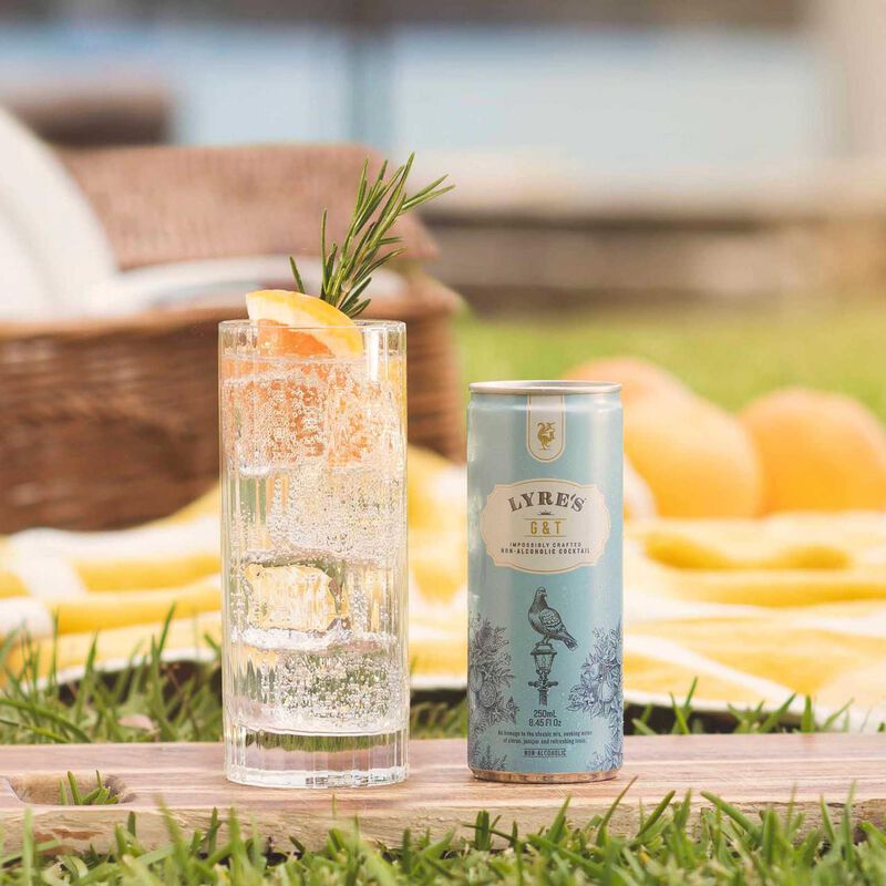 Lyre's G&T Non-Alc 4 x 250ml image number 1