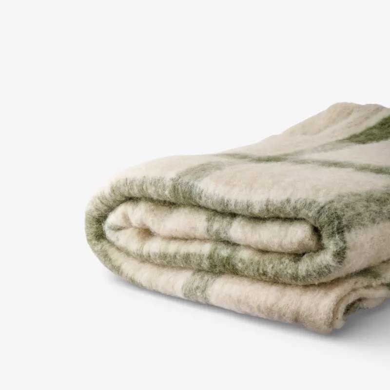 French Country Juniper Check Throw Green image number 3