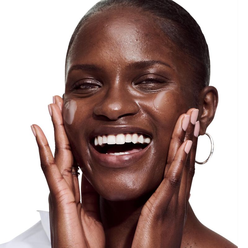 Clinique Even Better Clinical™ Dark Spot Clearing Serum 50ml image number 2