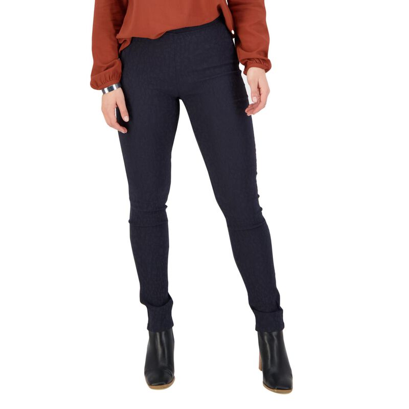 Vassalli Embossed Legging image number 4