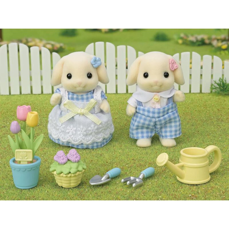 Sylvanian Families Blossom Gardening Set Flora Rabbit Sister & Brother image number 2
