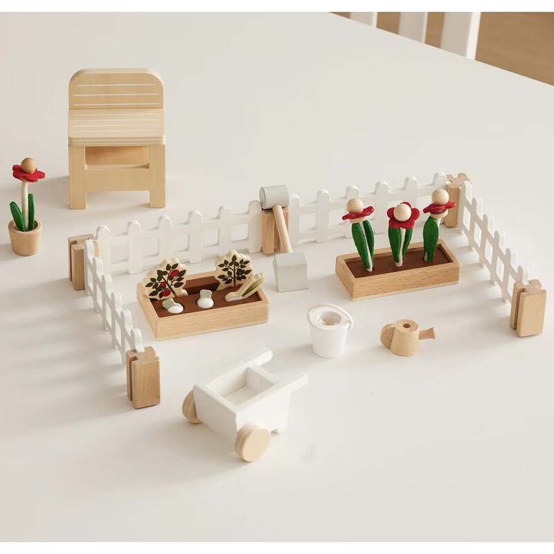 Pottery Barn Kids Dollhouse Garden Set image number 0