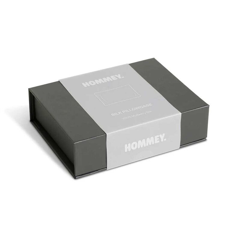 HOMMEY. Silk Pillowcase image number 14