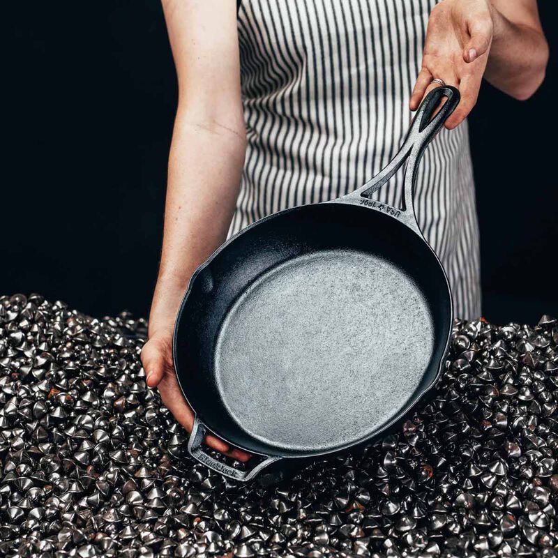 Lodge Blacklock Skillet 26cm image number 3