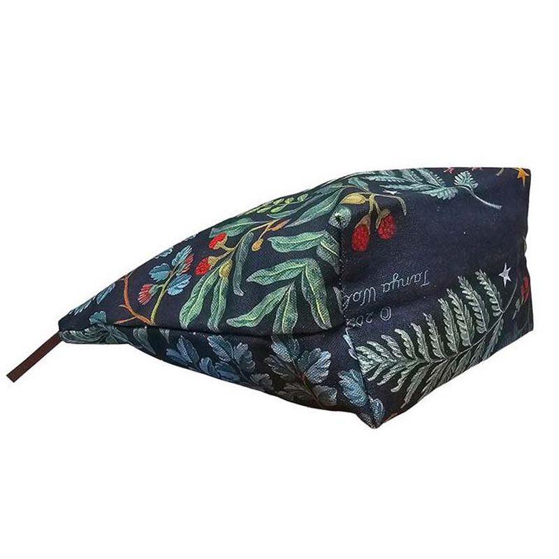 Tanya Wolfkamp Tawhai Silver Beech -Large Pouch image number 3