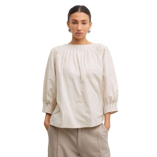 Gregory Pedro Top