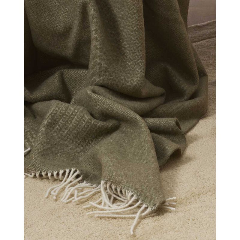 Baya Mosman 100% Merino Wool Throw 140x200cm - Olive image number 2