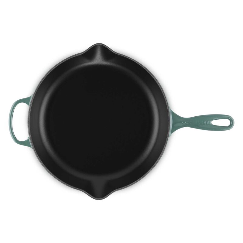 Le Creuset Signature Round Skillet 30cm - Artichaut image number 1