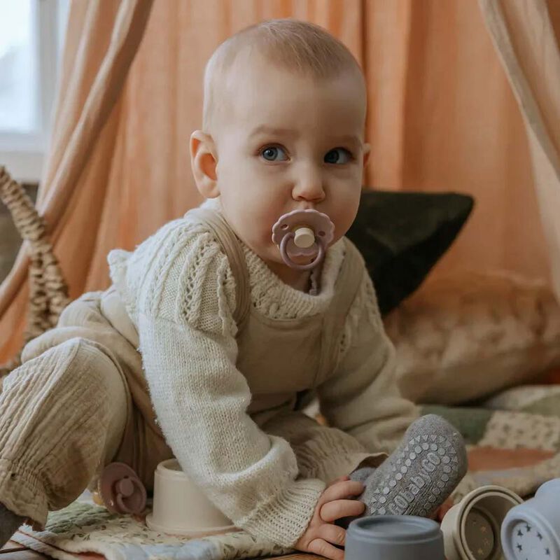 FRIGG Round Pacifier - Daisy Latex Size 1 image number 3