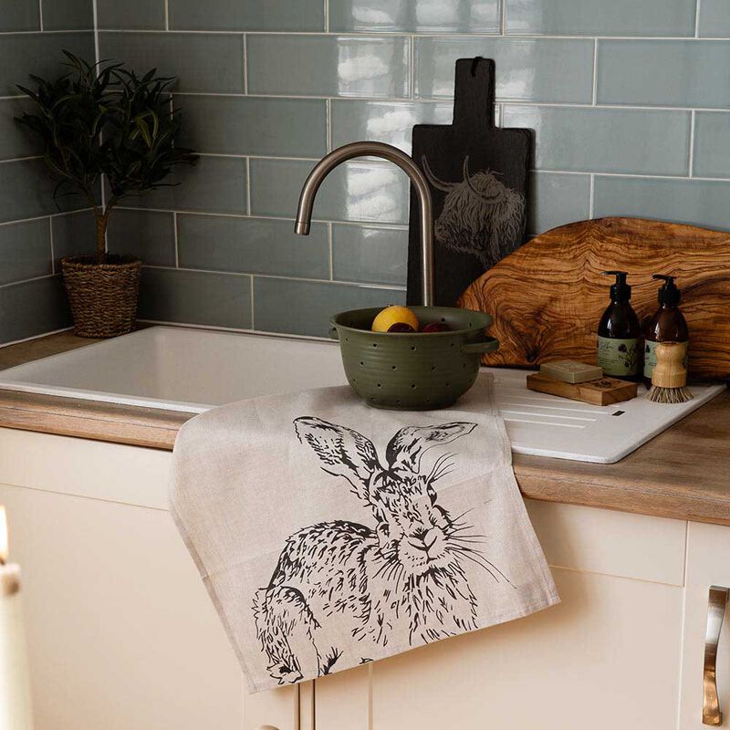 Selbrae House Linen Tea Towel Hare Side Profile image number 1