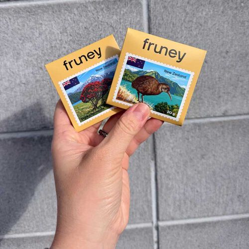 fruney NZ Stamp Chocolate Mini Pohutukawa 20g