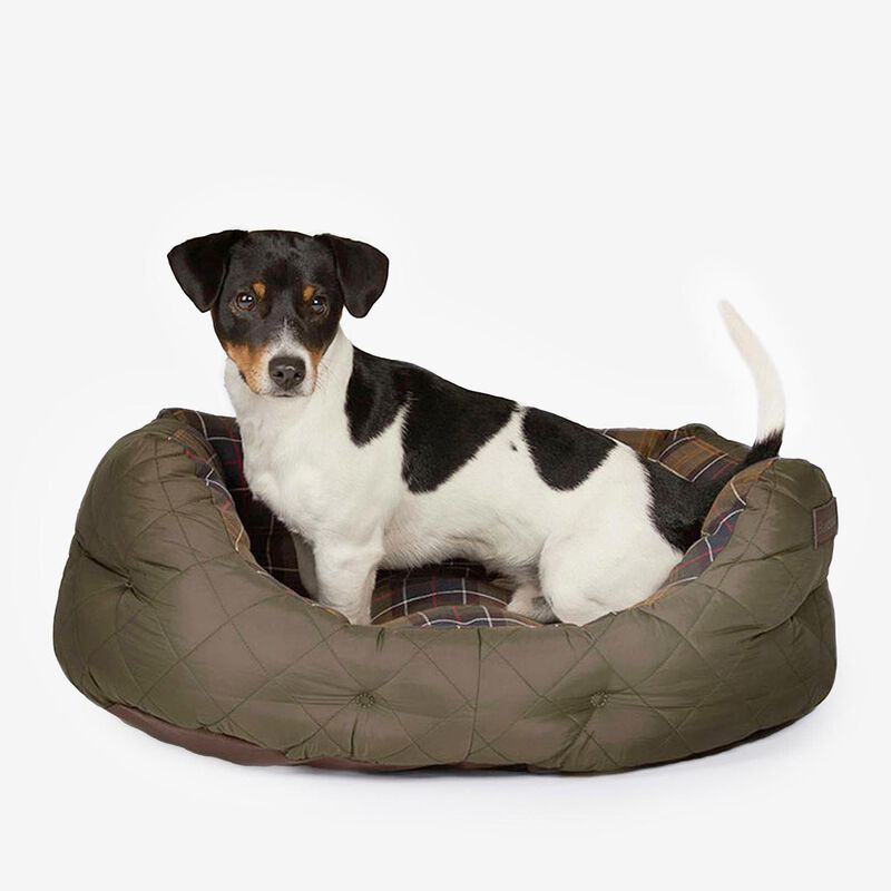 Barbour Quilted Dog Bed 24In image number 1