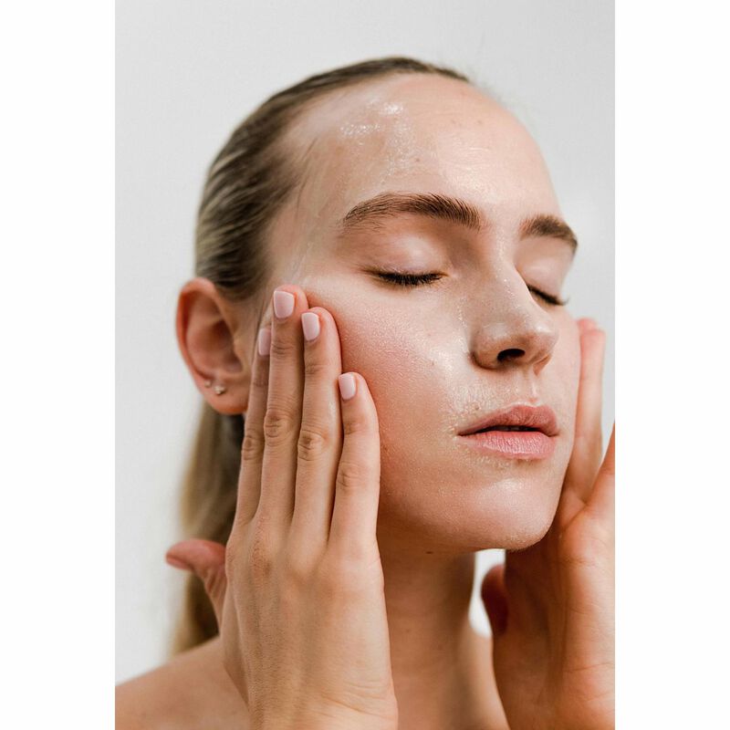 Dr Hauschka Cleansing Balm 75ml image number 2