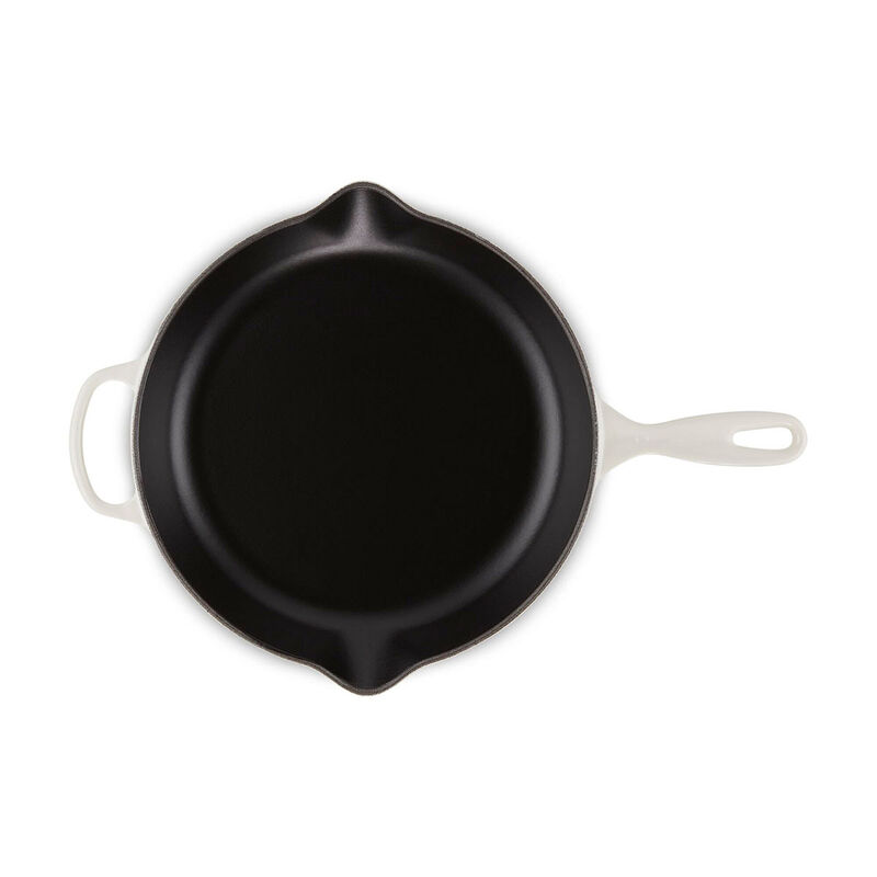 Le Creuset Signature Cast Iron Round Skillet 30cm image number 2