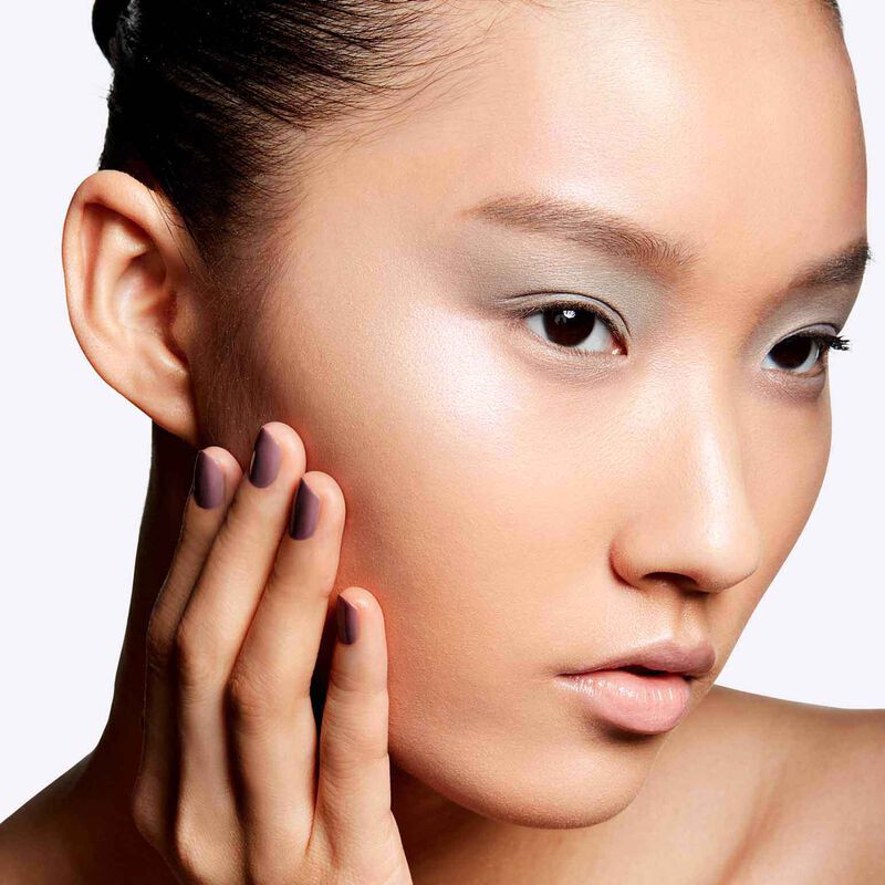 MAC Extra Dimension Skinfinish - Show Gold image number 3