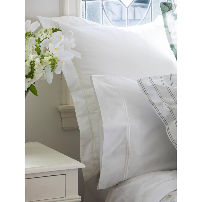 Wallace Cotton Monarch Sateen European Pillowcase image number 4