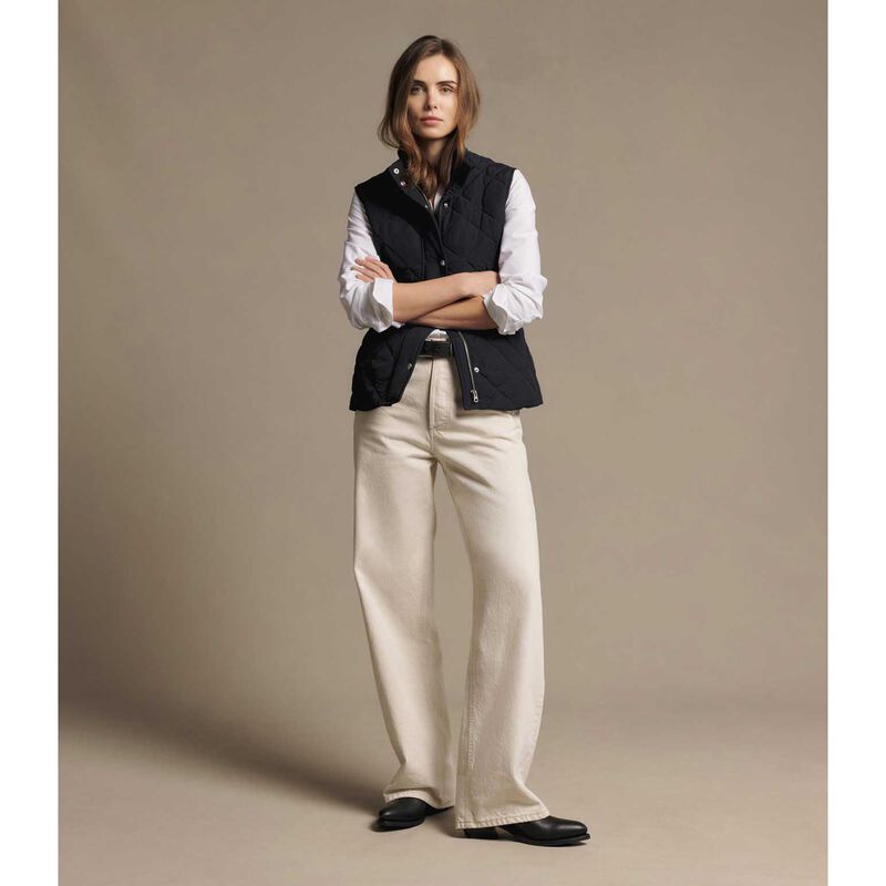 R.M. Williams Ikara Vest image number 3