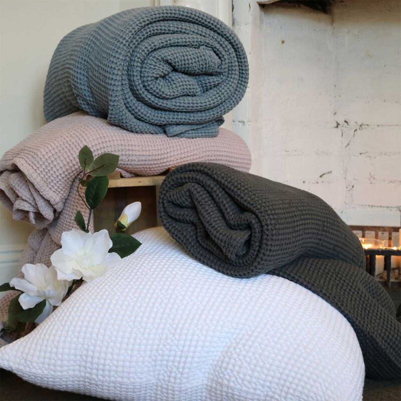 Baksana New Bliss Stonewashed Throw image number 1