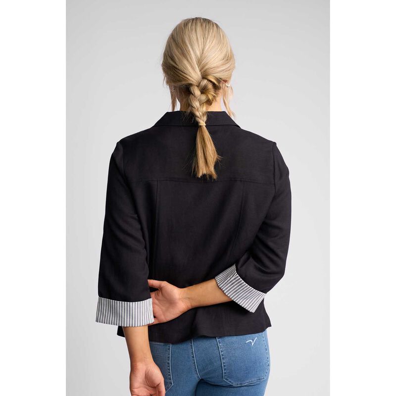 Vassalli Jacket With Contrast Stripe Cuff image number 5